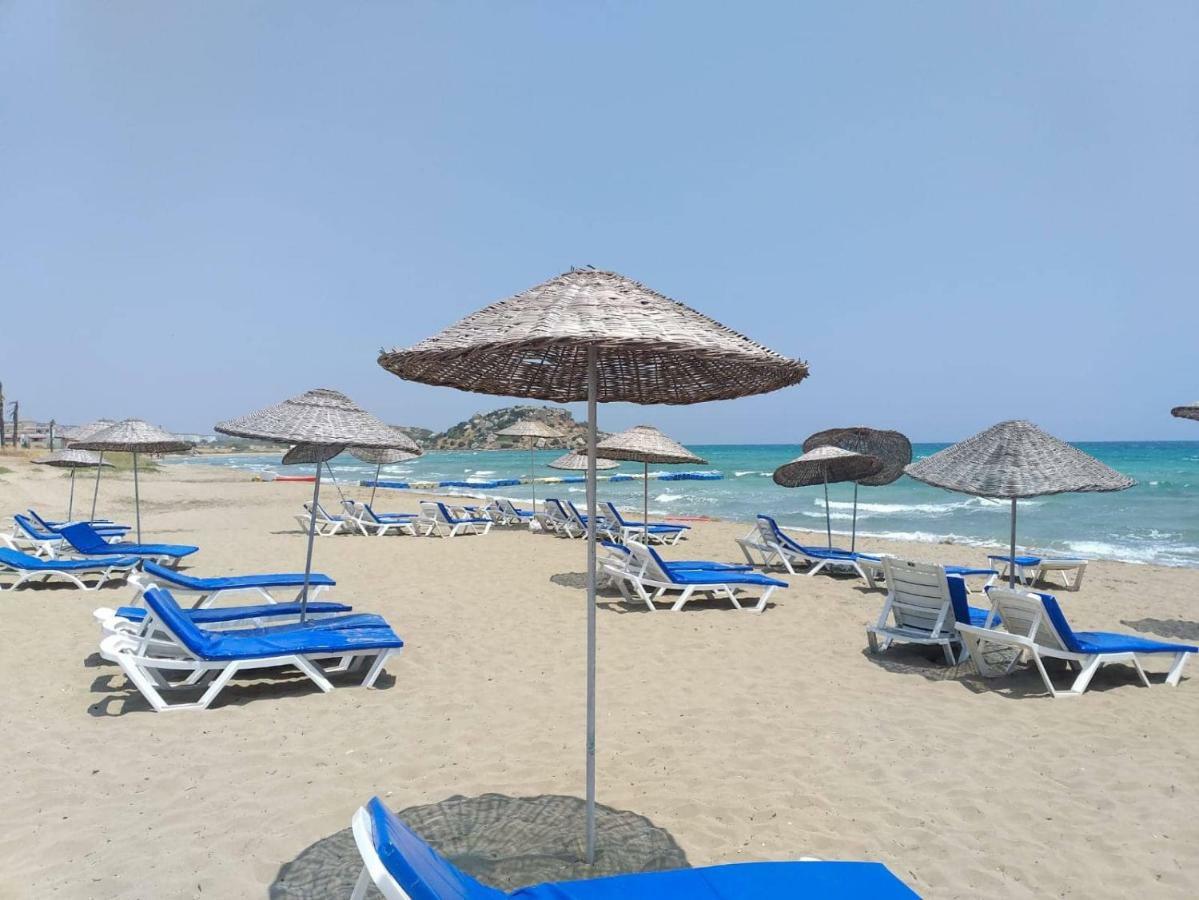 Sunrise Beach Club Gastria Exterior foto